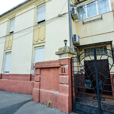 Unirii Apartment *